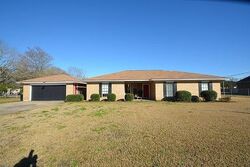 Pre-foreclosure in  Avenue N Santa Fe, TX 77510