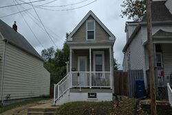 Pre-foreclosure in  HORN AVE Saint Louis, MO 63125