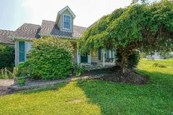 Pre-foreclosure in  Heimberger Rd Nw Baltimore, OH 43105