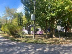 Pre-foreclosure in  Fieldview Ave West Bloomfield, MI 48324