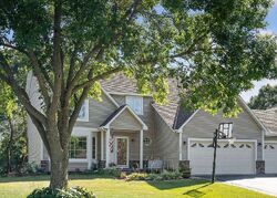 Pre-foreclosure in  Dellwood Way Rosemount, MN 55068