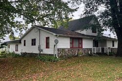Pre-foreclosure in  18b Rd Tippecanoe, IN 46570