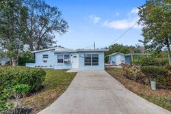 Pre-foreclosure in  48th St Vero Beach, FL 32967