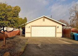 Pre-foreclosure in  Fort Wayne St Oroville, CA 95966