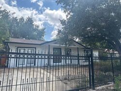 Pre-foreclosure in  Big Creek Dr San Antonio, TX 78242