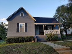  E Sears St, Valley AL