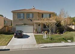 Pre-foreclosure in  Corsica Pl Castaic, CA 91384