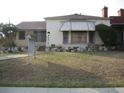 Pre-foreclosure in  Crenshaw Blvd Inglewood, CA 90305