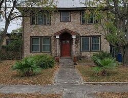 Pre-foreclosure in  Hammond Ave San Antonio, TX 78210