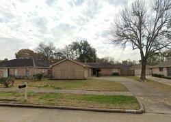 Pre-foreclosure in  Piping Rock Ln Houston, TX 77077