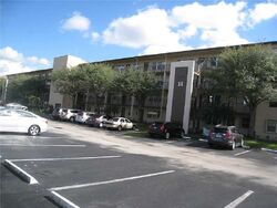 Pre-foreclosure in  SW 135TH TER Hollywood, FL 33027