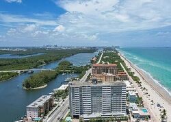 Pre-foreclosure in  N OCEAN DR Hollywood, FL 33019