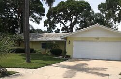 Pre-foreclosure in  Hardee Dr Sarasota, FL 34231