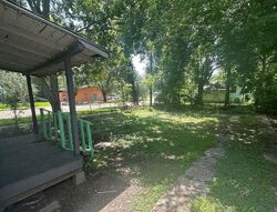 Pre-foreclosure in  Topeka St Baton Rouge, LA 70805