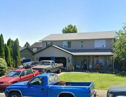 Pre-foreclosure in  Vermillion Rd Kelso, WA 98626