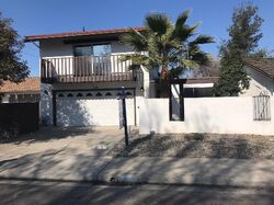 Pre-foreclosure in  El Goya Dr Modesto, CA 95354