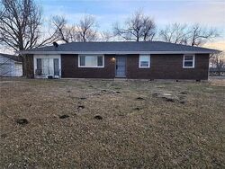 Pre-foreclosure in  Lake Rd Garden City, MO 64747