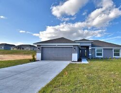 Pre-foreclosure in  Twin Lake View Rd Winter Haven, FL 33881
