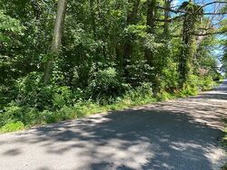 Pre-foreclosure in  Bowling Ln Henderson, KY 42420