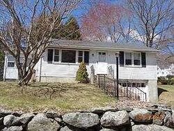  Thompson Ave, Putnam CT