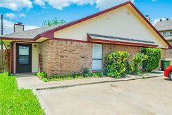 Pre-foreclosure in  TINSLEY DR Arlington, TX 76017