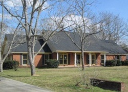  Woodfield Dr, Hahira GA