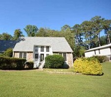 Pre-foreclosure in  OAKLAND DR Douglasville, GA 30135