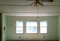 Pre-foreclosure in  KILROY LN Douglasville, GA 30135