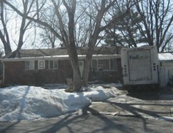 Pre-foreclosure in  CHARRING CROSS CIR Munroe Falls, OH 44262
