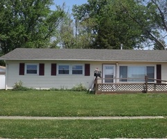 Pre-foreclosure in  MAYVILLE DR Dayton, OH 45432