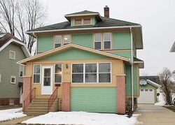 Pre-foreclosure in  E 13TH ST Fond Du Lac, WI 54935