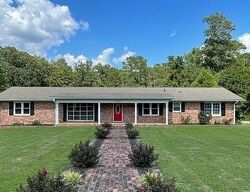 Pre-foreclosure in  MAGGIE CIR Fayetteville, NC 28314