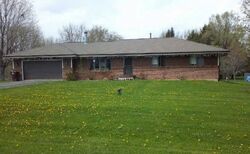 Pre-foreclosure in  CLEARVIEW DR Rockford, IL 61102