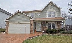 Pre-foreclosure in  PEPPERTREE LN Waukegan, IL 60085