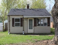 Pre-foreclosure in  E BOATFIELD AVE Burton, MI 48529