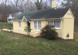 Pre-foreclosure in  BOLTON RD NW Atlanta, GA 30331