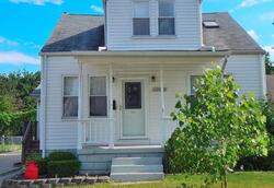  Hoffman St, Saint Clair Shores MI
