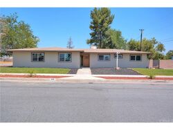Pre-foreclosure in  E MARGARITA RD Rialto, CA 92376