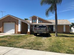 Pre-foreclosure in  JAMBALANA DR Holiday, FL 34691