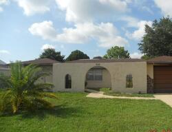  Westport Dr, Port Richey FL