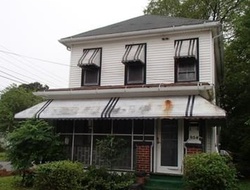Pre-foreclosure in  FLORIDA AVE Portsmouth, VA 23707