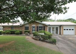 Pre-foreclosure in  MORNINGSIDE DR Bessemer, AL 35020