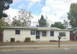 Pre-foreclosure in  E MAYBERRY AVE Hemet, CA 92543