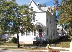  E Pine St, Millville NJ