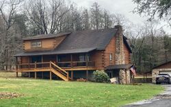 Pre-foreclosure in  OLD SCHOOLHOUSE RD Frostburg, MD 21532