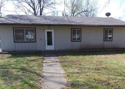 E 8th St, Pittsburg KS