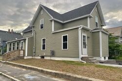 Pre-foreclosure in  FULTON ST Fitchburg, MA 01420