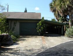Pre-foreclosure in  COLLIN DR West Palm Beach, FL 33406