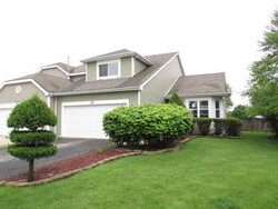 Pre-foreclosure in  WESTON CT South Elgin, IL 60177