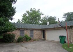  Sayle St, Greenville TX